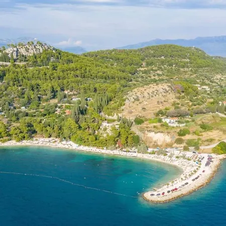 Adriatic Loridas Апартаменты *