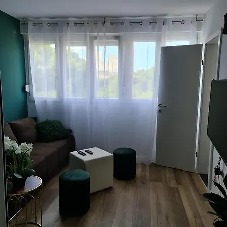 Apartament Adriatic Loridas *